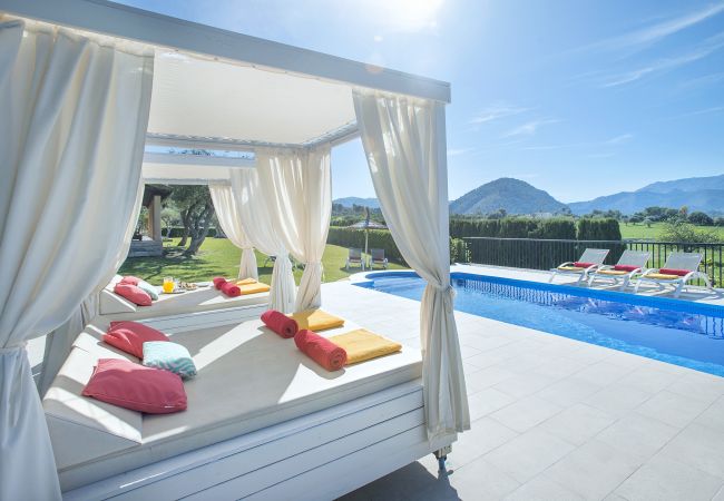 Villa in Pollensa -  FINCA SIQUIER - LUXUSRÜCKZUG MIT BERGBLICK Villa in Pollensa -  FINCA SIQUIER - LUXUSRÜCKZUG MIT BERGBLICK