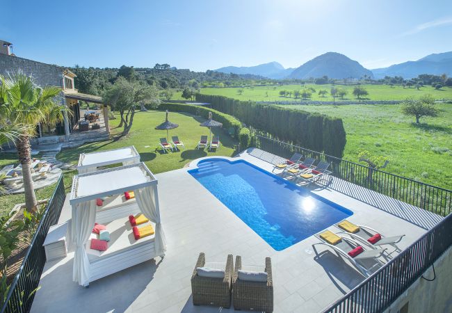 Villa in Pollensa -  FINCA SIQUIER - LUXUSRÜCKZUG MIT BERGBLICK Villa in Pollensa -  FINCA SIQUIER - LUXUSRÜCKZUG MIT BERGBLICK