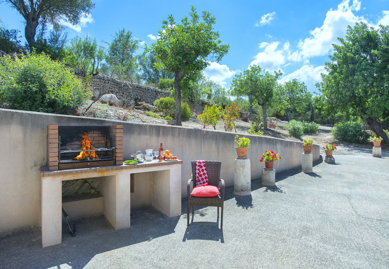 Villa in Pollensa -  FINCA SIQUIER - LUXUSRÜCKZUG MIT BERGBLICK