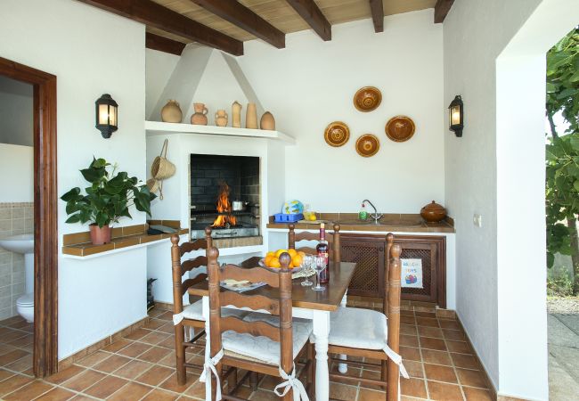 Villa in Puerto Pollensa - FINCA MOYA - FUßABSTAND ZUM STRAND Villa in Puerto Pollensa - FINCA MOYA - FUßABSTAND ZUM STRAND