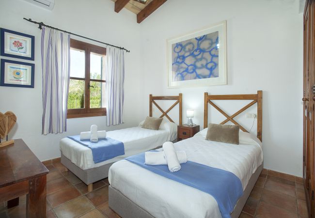 Villa in Puerto Pollensa - FINCA MOYA - FUßABSTAND ZUM STRAND Villa in Puerto Pollensa - FINCA MOYA - FUßABSTAND ZUM STRAND