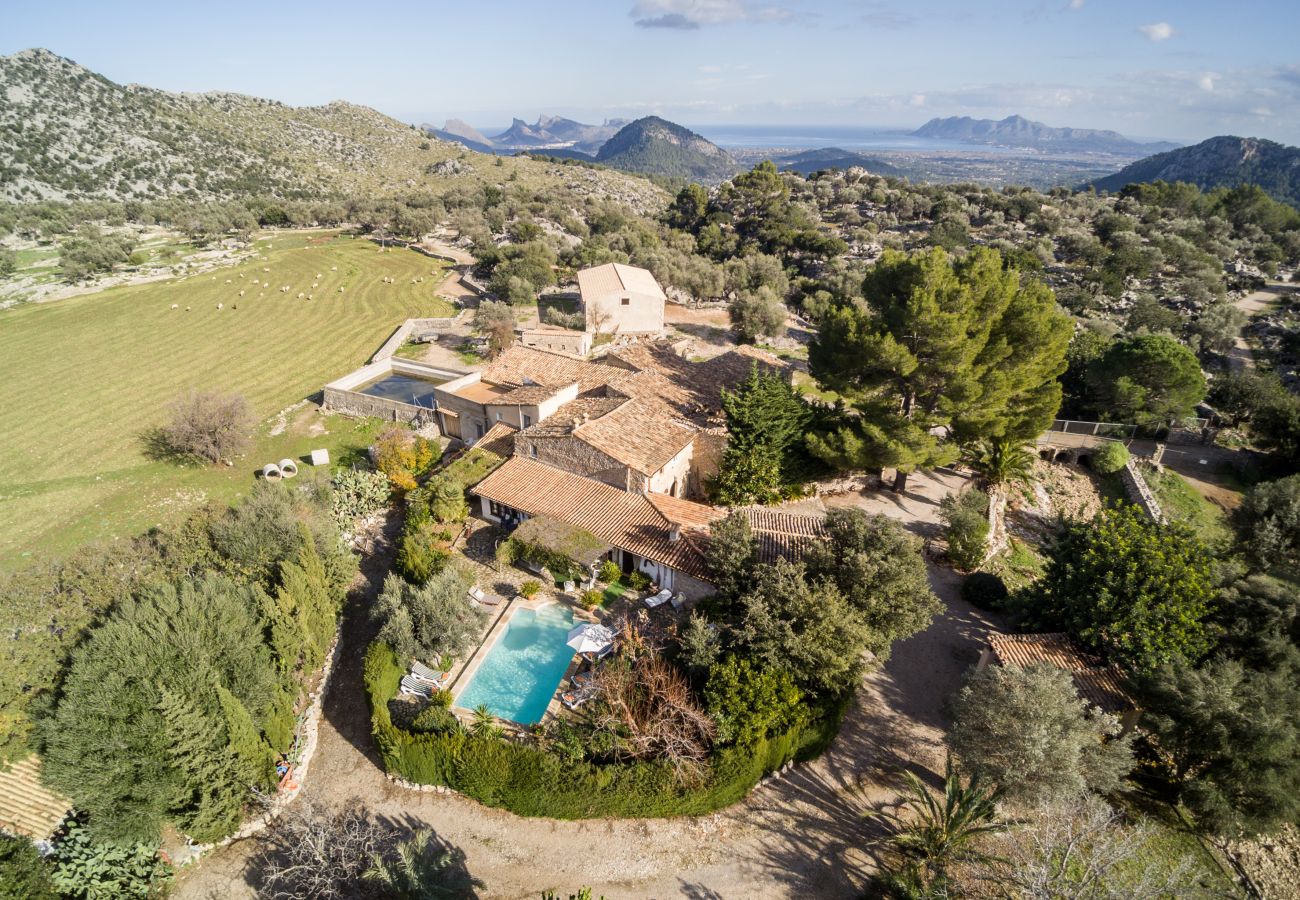 Villa in Pollensa - FINCA RAFALS - JUWEL INMITTEN DER NATUR