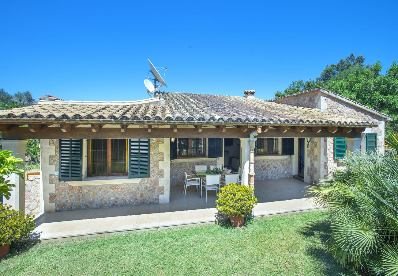 Villa in Pollensa - FINCA PAU - BERGBLICK UND NATUR