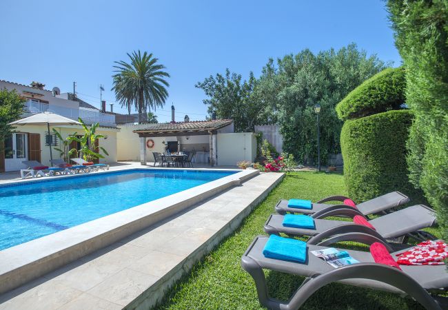 Villa in Pollensa - FINCA EL CREVER - FAMILIE UND FREUNDE Villa in Pollensa - FINCA EL CREVER - FAMILIE UND FREUNDE