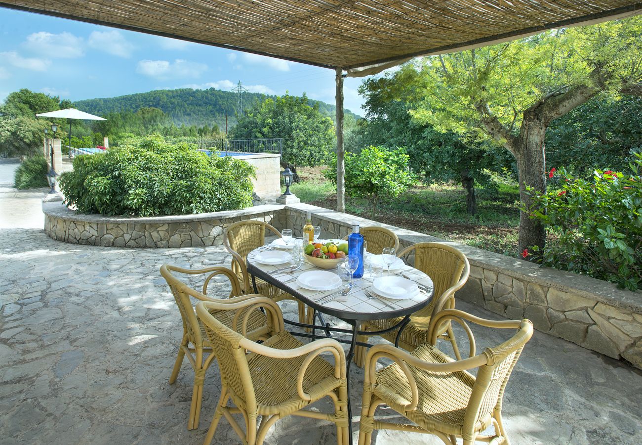 Villa in Campanet - FINCA SEDES - TAUCHE IN DIE NATUR EIN