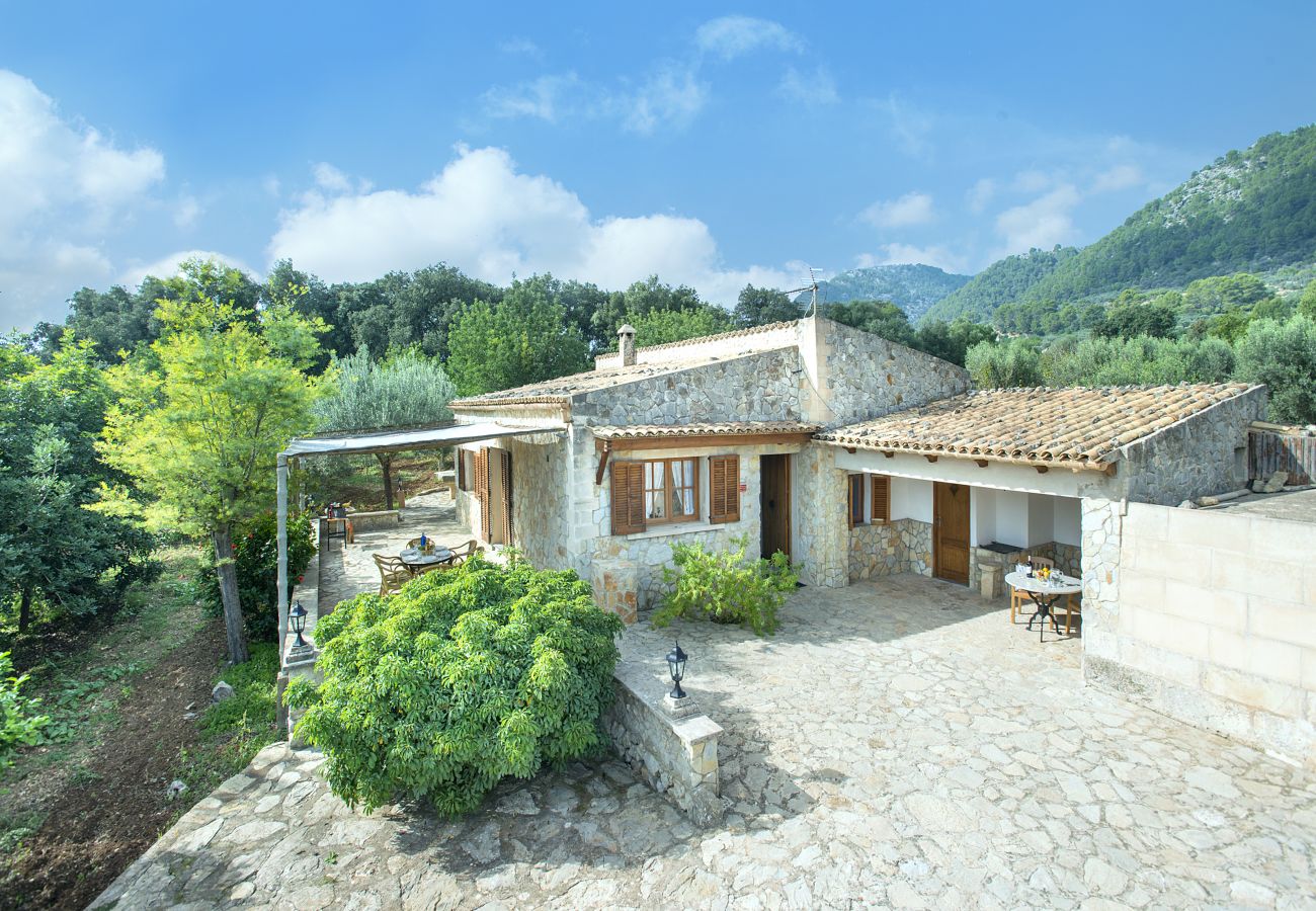 Villa in Campanet - FINCA SEDES - TAUCHE IN DIE NATUR EIN