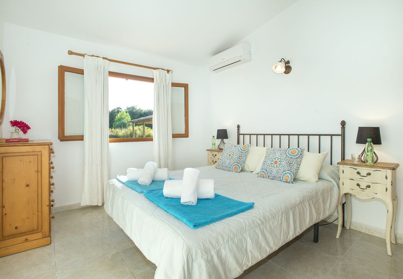 Villa en Puerto Pollensa - CHALET ALEJANDRA - GRAN JARDIN Y PISCINA