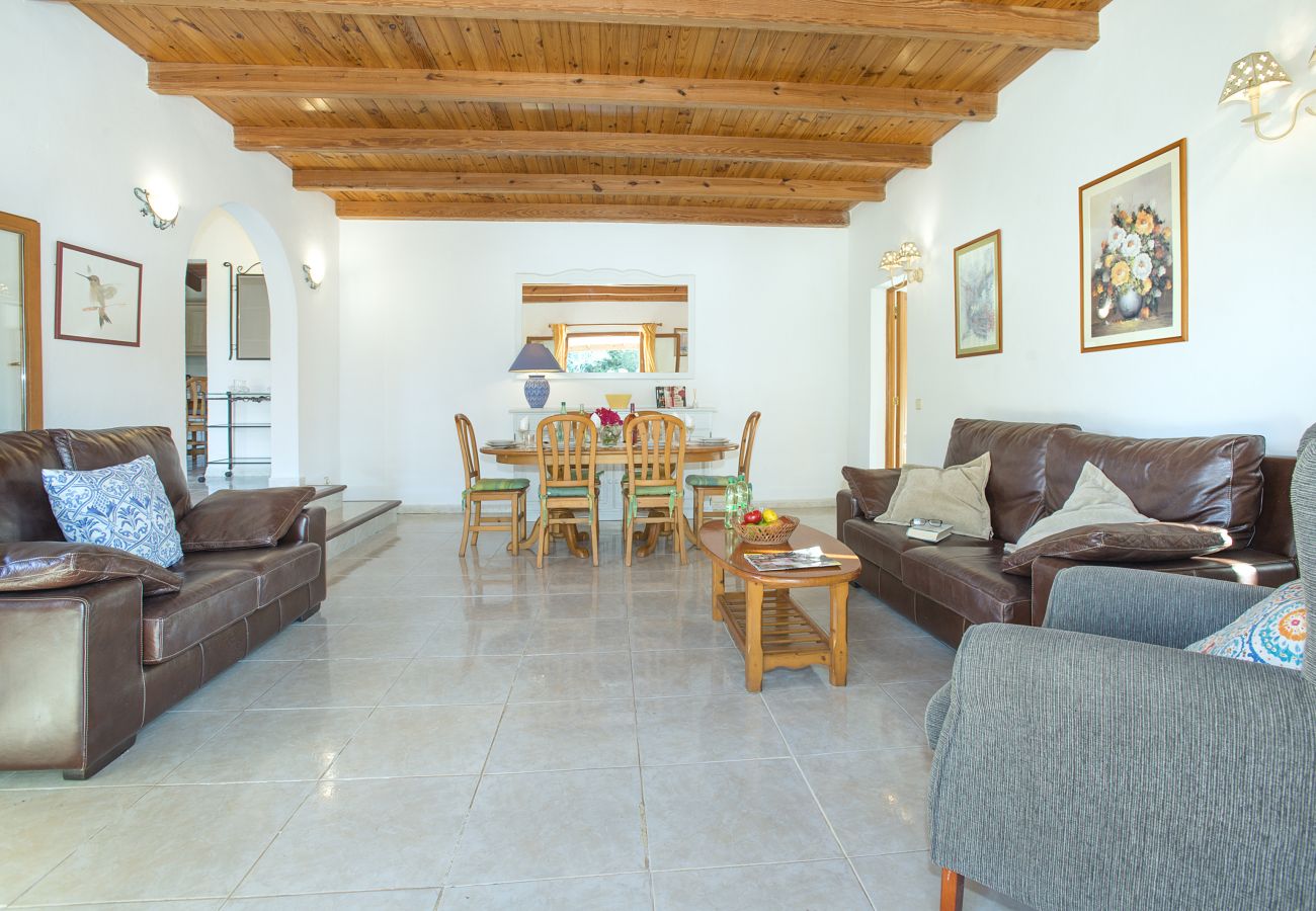 Villa en Puerto Pollensa - CHALET ALEJANDRA - GRAN JARDIN Y PISCINA