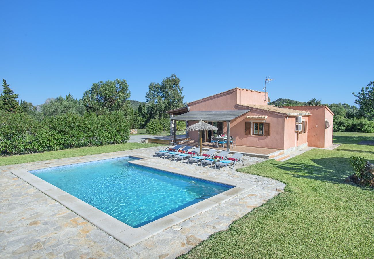 Villa en Puerto Pollensa - CHALET ALEJANDRA - GRAN JARDIN Y PISCINA