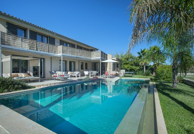 Villa en Pollensa - CHALET TEREU - RETIRO DE LUJO CON VISTAS A LA MONTAÑA