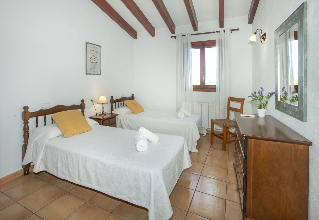 Villa en Pollensa / Pollença - CHALET CAN BARRIO - FAMILIA Y AMIGOS