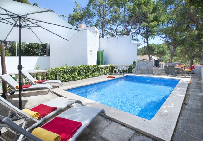 Villa à Cala Sant Vicenç - CHALET MARINER - 5 MIN DE MARCHE DE LA PLAGE Villa à Cala Sant Vicenç - CHALET MARINER - 5 MIN DE MARCHE DE LA PLAGE