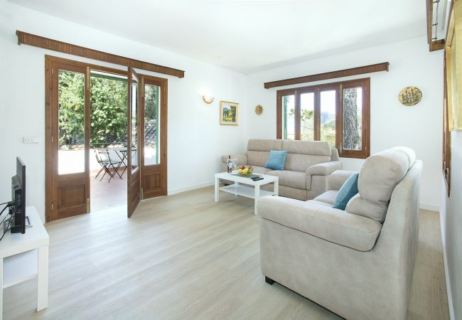Villa à Cala Sant Vicenç - CHALET MARINER - 5 MIN DE MARCHE DE LA PLAGE Villa à Cala Sant Vicenç - CHALET MARINER - 5 MIN DE MARCHE DE LA PLAGE