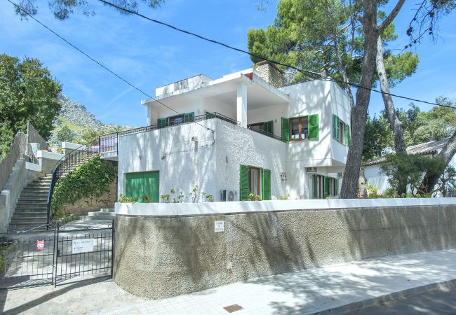 Villa à Cala Sant Vicenç - CHALET MARINER - 5 MIN DE MARCHE DE LA PLAGE Villa à Cala Sant Vicenç - CHALET MARINER - 5 MIN DE MARCHE DE LA PLAGE
