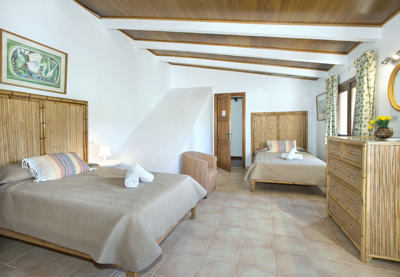 Villa à Pollensa - CHALET MAIRATA - SÉJOUR RUSTIQUE