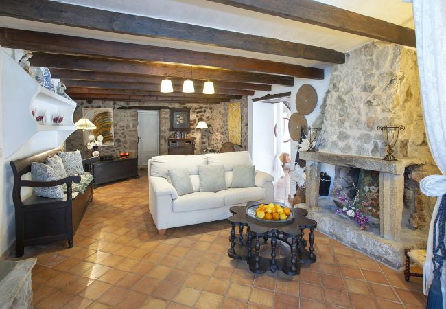 Villa à Pollensa - CHALET RAFALS - BIJOU AU MILIEU DE LA NATURE Villa à Pollensa - CHALET RAFALS - BIJOU AU MILIEU DE LA NATURE