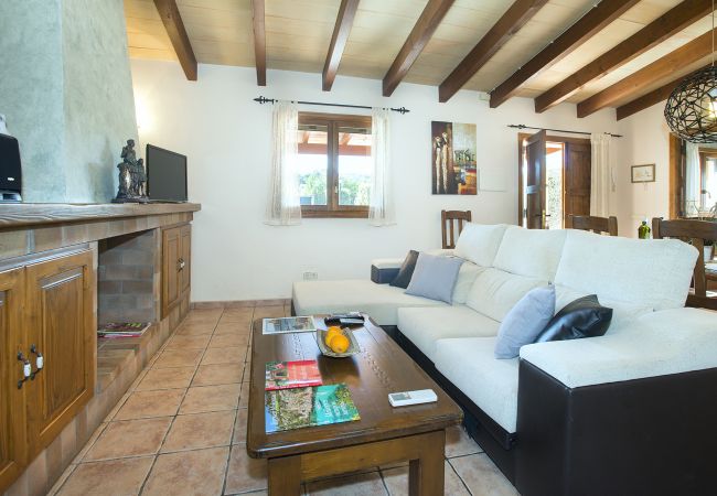 Villa à Campanet - CHALET GARRETA - SÉJOUR RUSTIQUE