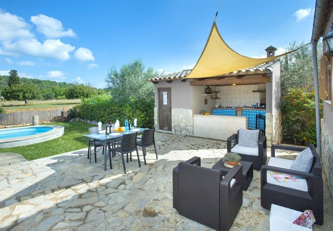Villa à Campanet - CHALET GARRETA - SÉJOUR RUSTIQUE Villa à Campanet - CHALET GARRETA - SÉJOUR RUSTIQUE