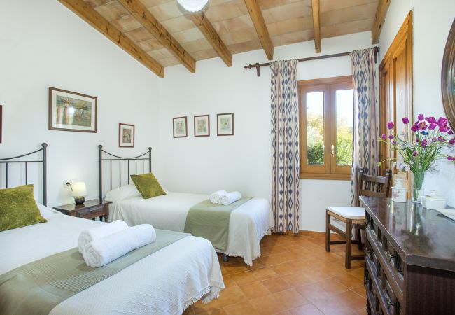 Villa à Puerto Pollensa - CHALET FINQUITA - SÉJOUR RUSTIQUE