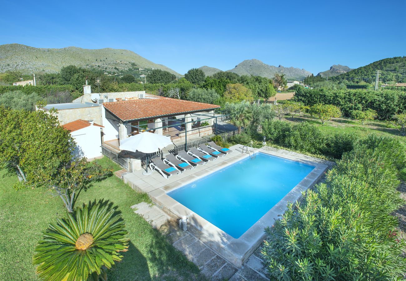 Villa à Puerto Pollensa - CHALET FINQUITA - SÉJOUR RUSTIQUE