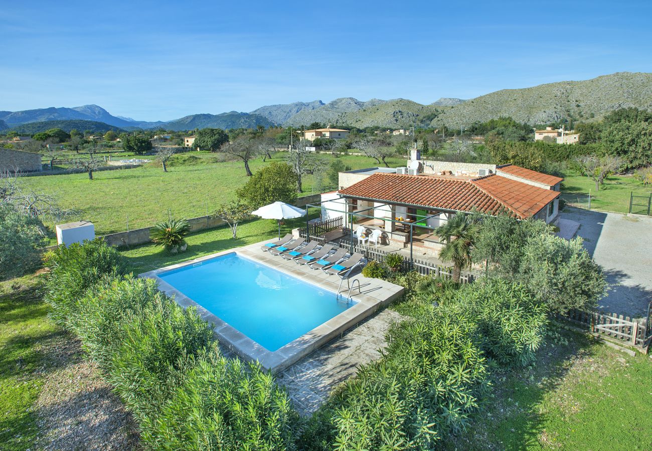 Villa à Puerto Pollensa - CHALET FINQUITA - SÉJOUR RUSTIQUE