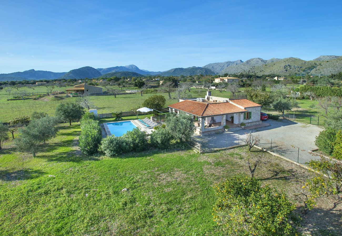 Villa à Puerto Pollensa - CHALET FINQUITA - SÉJOUR RUSTIQUE