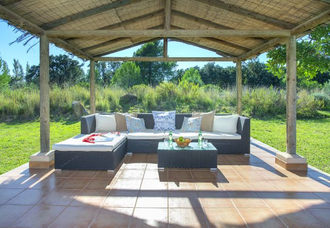 Villa à Puerto Pollensa - CHALET ALEJANDRA  - GRAND JARDIN ET PISCINE Villa à Puerto Pollensa - CHALET ALEJANDRA  - GRAND JARDIN ET PISCINE