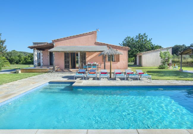Villa à Puerto Pollensa - CHALET ALEJANDRA  - GRAND JARDIN ET PISCINE Villa à Puerto Pollensa - CHALET ALEJANDRA  - GRAND JARDIN ET PISCINE