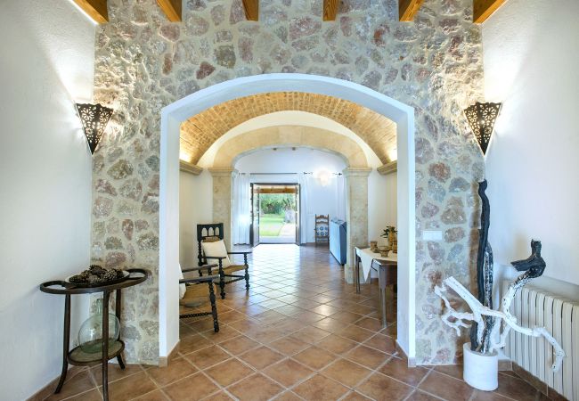 Villa à Pollensa - CHALET CAN POU - VACANCES DE LUXE DANS LES JARDINS ROYAUX Villa à Pollensa - CHALET CAN POU - VACANCES DE LUXE DANS LES JARDINS ROYAUX