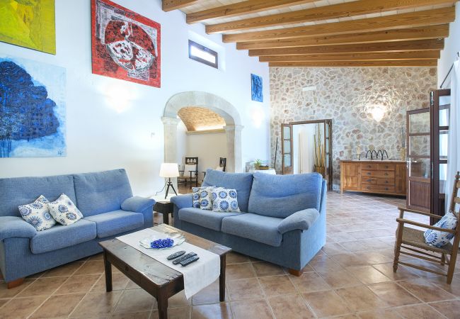 Villa à Pollensa - CHALET CAN POU - VACANCES DE LUXE DANS LES JARDINS ROYAUX Villa à Pollensa - CHALET CAN POU - VACANCES DE LUXE DANS LES JARDINS ROYAUX
