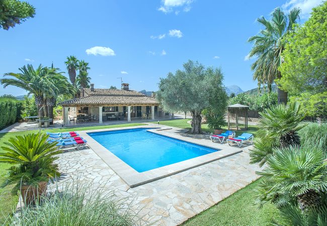Villa à Pollensa - CHALET CAN POU - VACANCES DE LUXE DANS LES JARDINS ROYAUX Villa à Pollensa - CHALET CAN POU - VACANCES DE LUXE DANS LES JARDINS ROYAUX