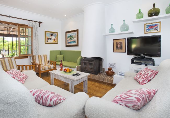 Villa à Pollensa - CHALET TOFOL - IDÉAL POUR LA FAMILLE ET LES AMIS Villa à Pollensa - CHALET TOFOL - IDÉAL POUR LA FAMILLE ET LES AMIS