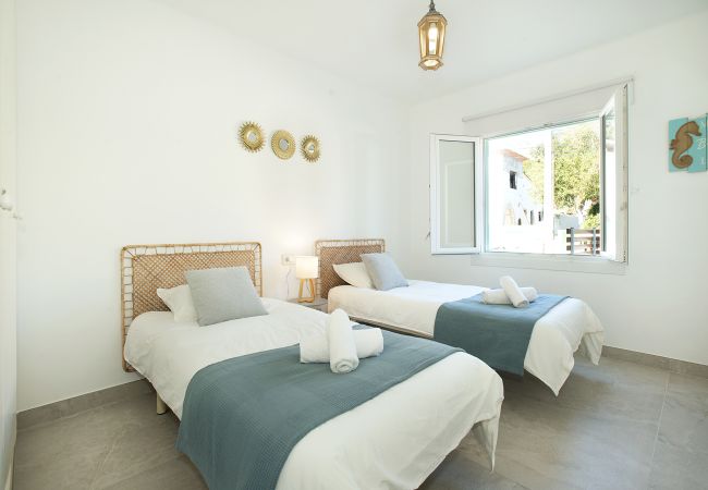 Villa à Cala Sant Vicenç - CHALET BEACH HOUSE MAGDALENA - 5 MIN A PIED DE LA PLAGE Villa à Cala Sant Vicenç - CHALET BEACH HOUSE MAGDALENA - 5 MIN A PIED DE LA PLAGE