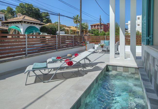 Villa à Cala Sant Vicenç - CHALET BEACH HOUSE MAGDALENA - 5 MIN A PIED DE LA PLAGE Villa à Cala Sant Vicenç - CHALET BEACH HOUSE MAGDALENA - 5 MIN A PIED DE LA PLAGE