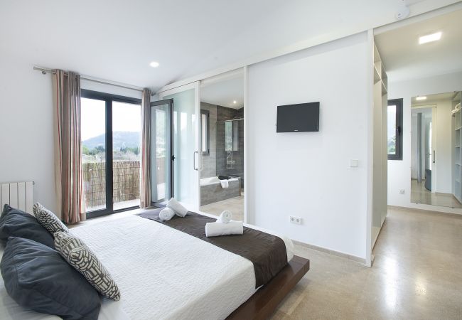 Villa à Pollensa - CHALET TEREU - RETRAITE DE LUXE AVEC VUE SUR LA MONTAGNE Villa à Pollensa - CHALET TEREU - RETRAITE DE LUXE AVEC VUE SUR LA MONTAGNE