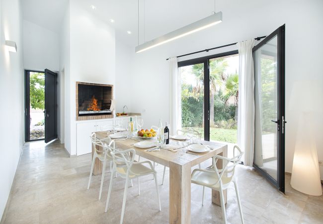 Villa à Pollensa - CHALET TEREU - RETRAITE DE LUXE AVEC VUE SUR LA MONTAGNE Villa à Pollensa - CHALET TEREU - RETRAITE DE LUXE AVEC VUE SUR LA MONTAGNE