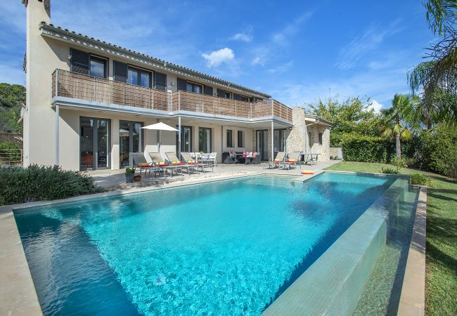 Villa à Pollensa - CHALET TEREU - RETRAITE DE LUXE AVEC VUE SUR LA MONTAGNE Villa à Pollensa - CHALET TEREU - RETRAITE DE LUXE AVEC VUE SUR LA MONTAGNE