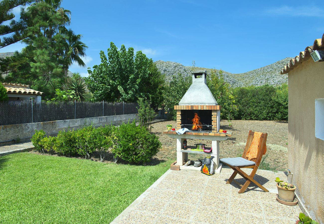 Villa in Puerto Pollensa - VILLA  MARGARITA - 15 MIN WALK TO THE BEACH