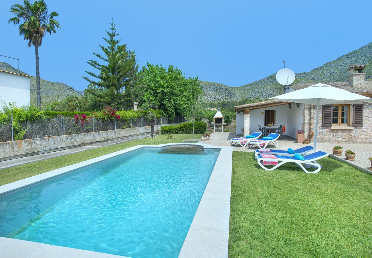 Villa in Puerto Pollensa - VILLA  MARGARITA - 15 MIN WALK TO THE BEACH