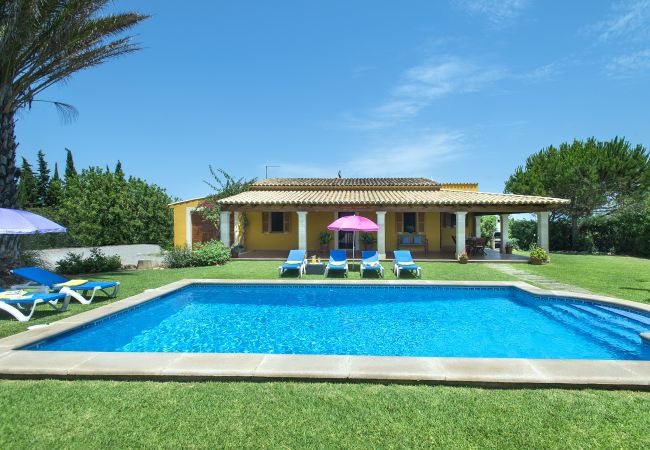 Villa/Dettached house in Pollensa -  VILLA  BOBIS - RUSTIC STAY