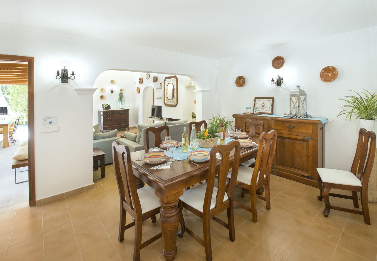 Villa in Pollensa - VILLA RAFALE - 5 MIN DRIVE TO THE BEACH