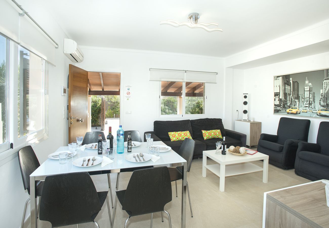 Villa in Puerto Pollensa - VILLA BERNAT - 10 MIN WALK TO THE BEACH