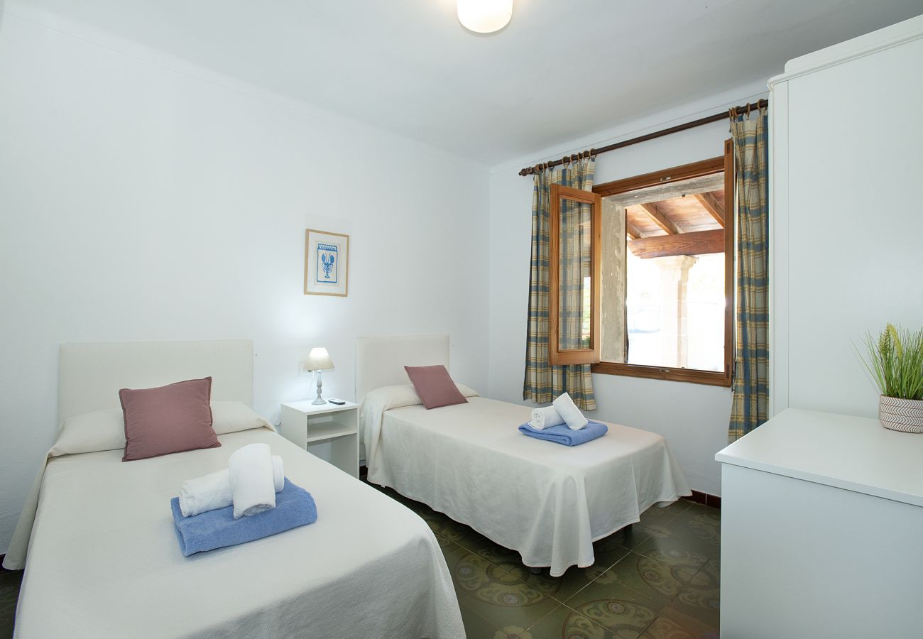Villa in Pollensa - VILLA MARCH - 10 MIN WALK TO THE OLD TOWN