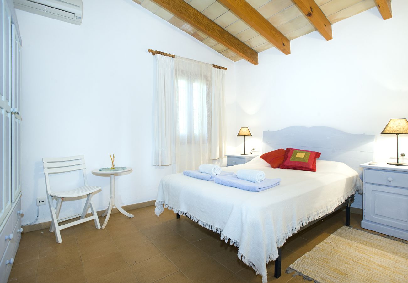 Villa in Puerto Pollensa - VILLA LLENAIRE PETIT - 3 MIN DRIVE TO THE BEACH