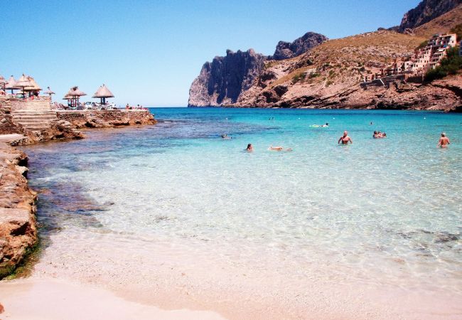 Villa in Cala Sant Vicenç - VILLA ESTRELLA DE MAR - 3 MIN WALK TO THE BEACH Villa in Cala Sant Vicenç - VILLA ESTRELLA DE MAR - 3 MIN WALK TO THE BEACH