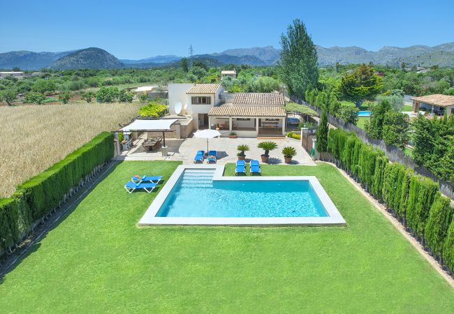 Villa/Dettached house in Pollensa - VILLA MADRAVE - FAMILIES AND FRIENDS