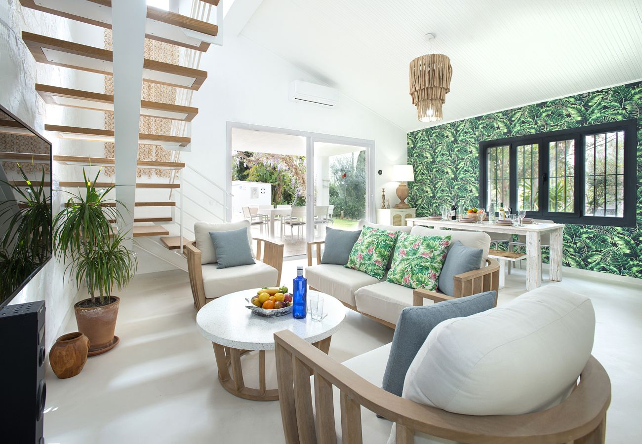 Villa in Puerto Pollensa - VILLA BOCORIS - 15 MIN WALK TO THE BEACH