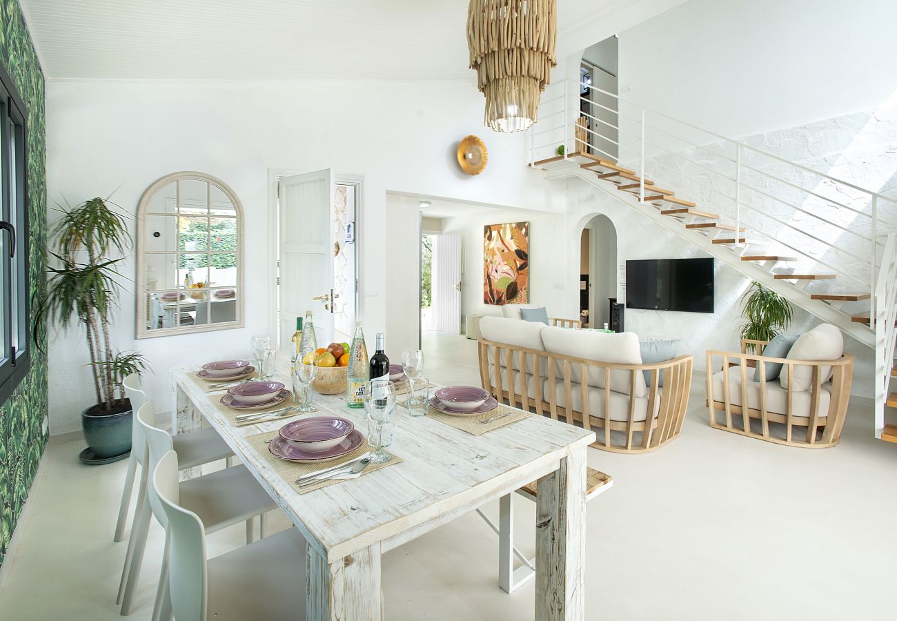 Villa in Puerto Pollensa - VILLA BOCORIS - 15 MIN WALK TO THE BEACH
