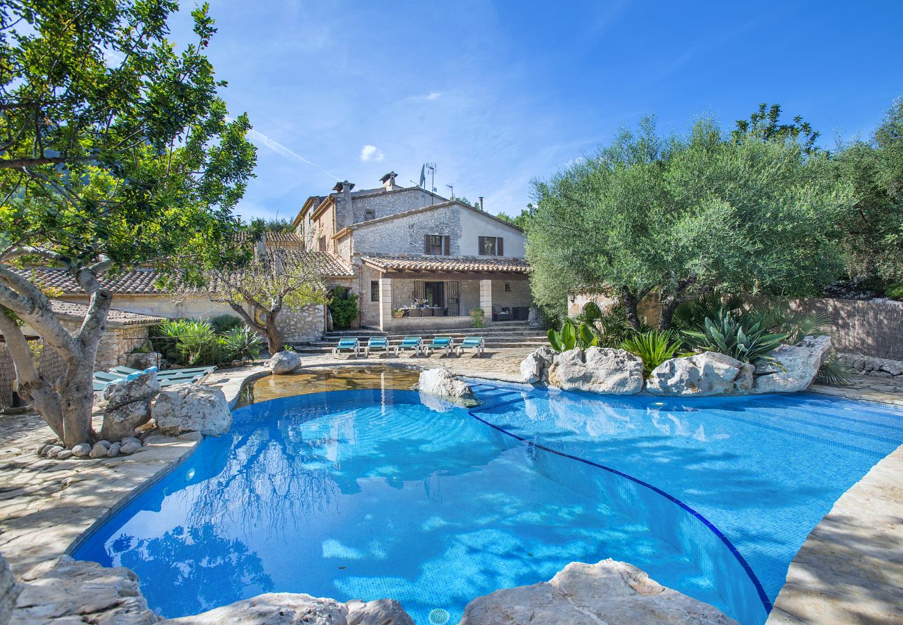 Villa in Pollensa - VILLA LLOBERINA - JEWEL IN THE MIDST OF NATURE