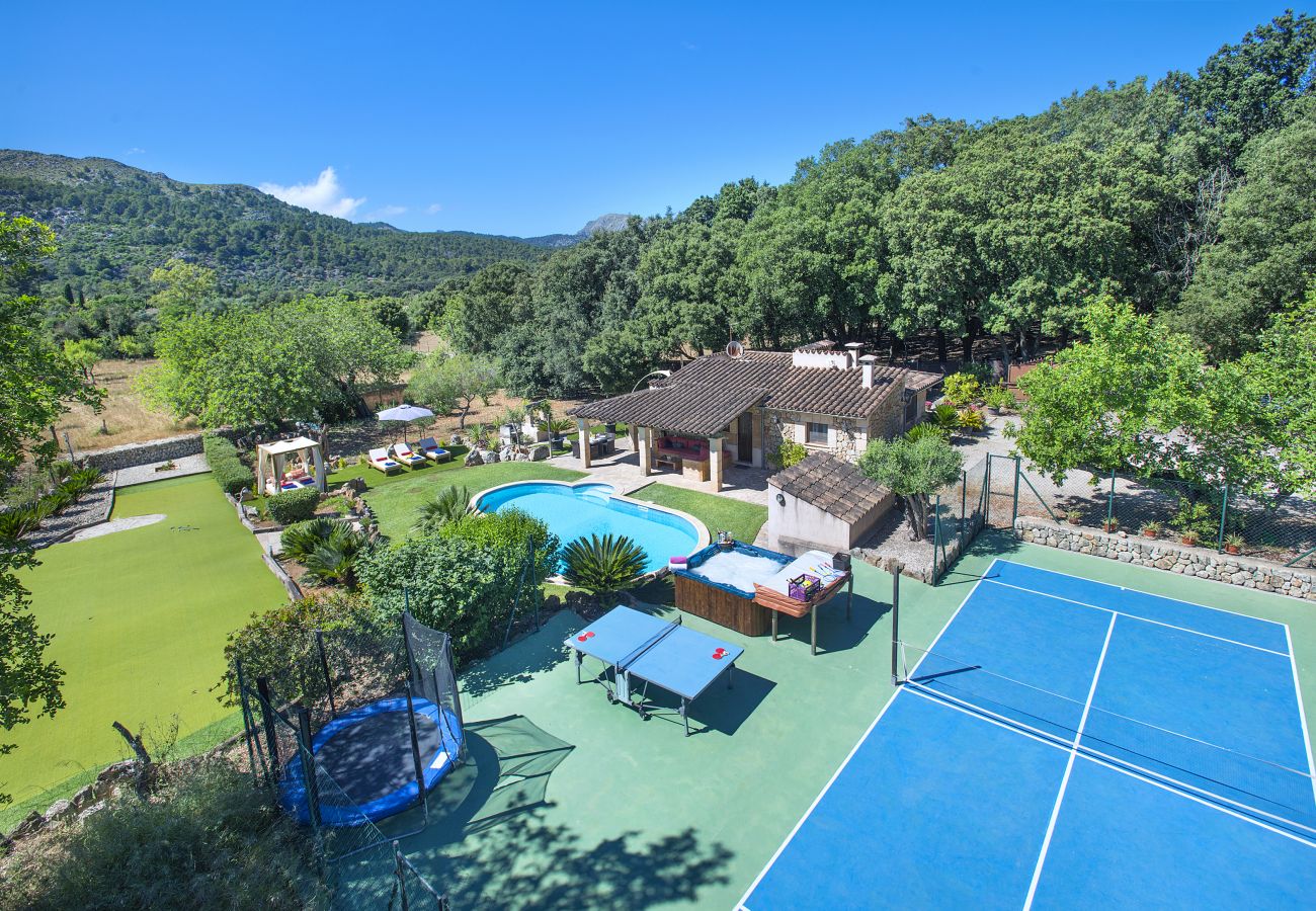 Villa in Pollensa - VILLA CAN DEMANA - JEWEL IN THE MIDST OF NATURE